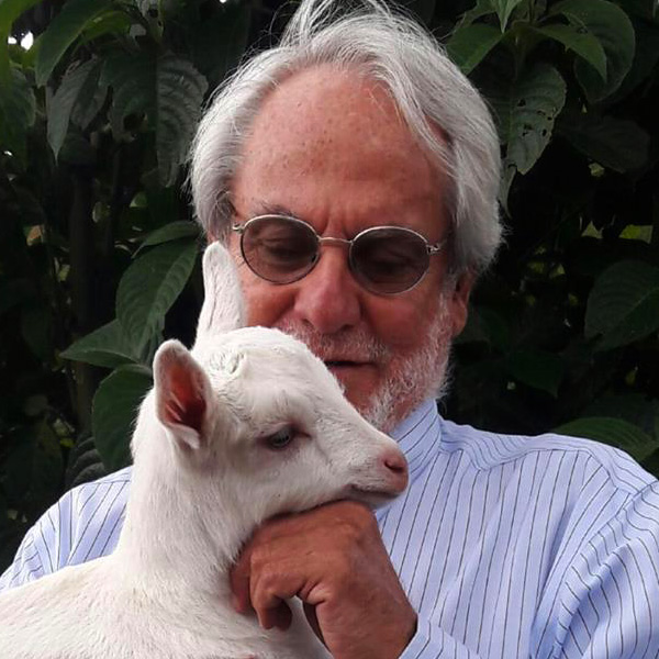 jose-maria-borrero-abogado-ecologista-fincas-agroecologicas jose-maria-borrero-abogado-ecologista-fincas-agroecologicas